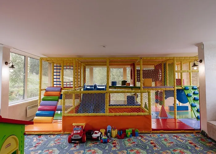 Highland Otel Yablunytsia