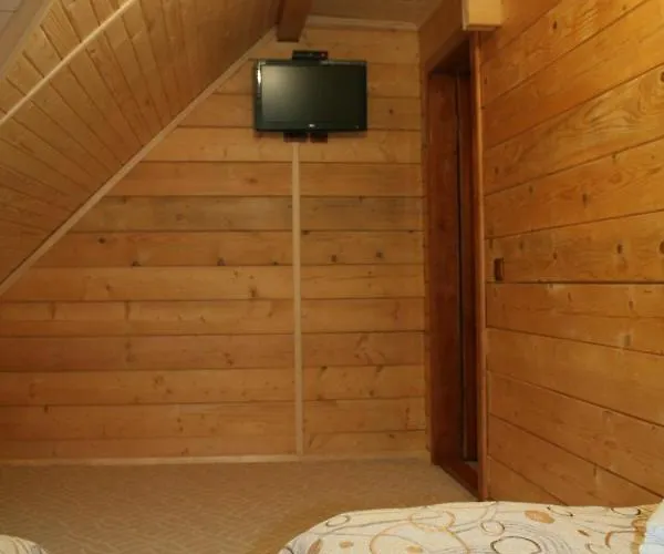 Highland Otel Yablunytsia